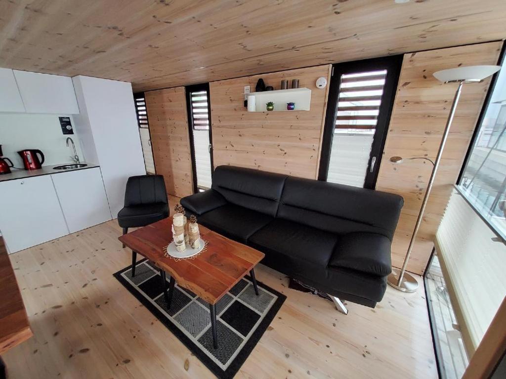 Hausboot Geiselruh Hotel Braunsbedra ภายนอก รูปภาพ